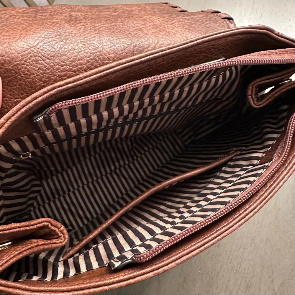 ALYSSA Faux Vegan Leather Whipstitch Brown Backpack New - Picture 7 of 13